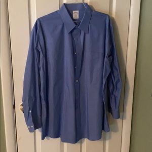 Men’s Brooks Brothers Dress Shirt